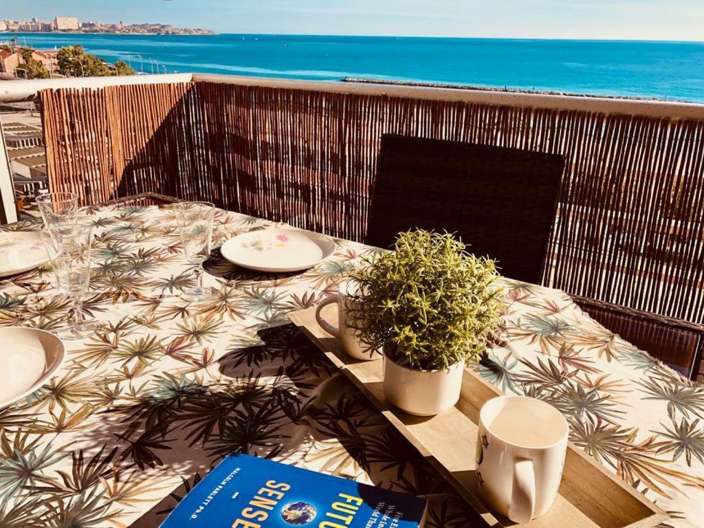 Stunning Sea View Appartement Alicante Buitenkant foto